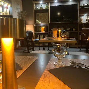  Hotel Les D'eauze