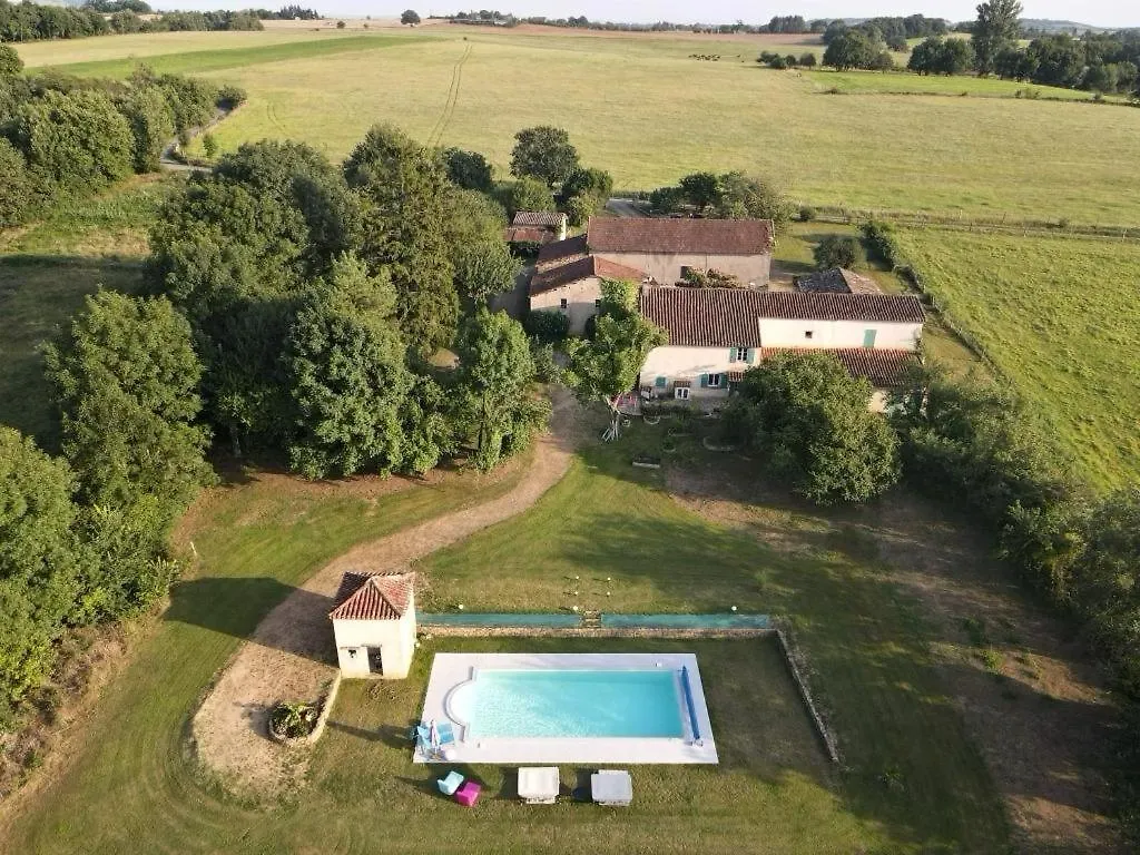 Sainte-Gemme Domaine Du Conte Bleu住宿加早餐旅馆