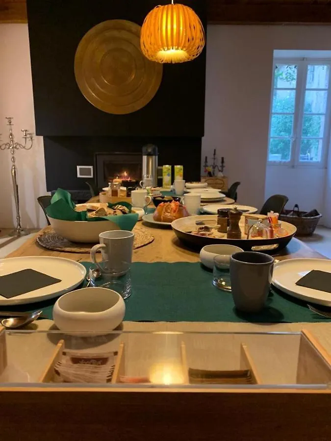 Sainte-Gemme Domaine Du Conte Bleu住宿加早餐旅馆 0*, Sainte-Gemme (Tarn) 法国